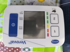Aparat pentru tensiune